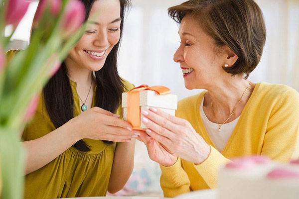 中国式婆媳的最大问题是什么 婆婆和亲妈的差距在哪