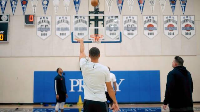 NBA金州勇士王牌球员斯蒂芬·库里的纪录片《Stephen Curry: Underrated》